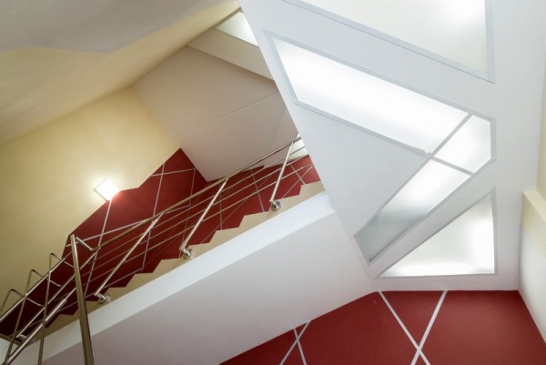 17 hotelN-stairs (4)